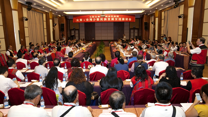 68、2015年6月25日，云台少数民族发展交流座谈会在省民宗委举办_副本_副本.jpg